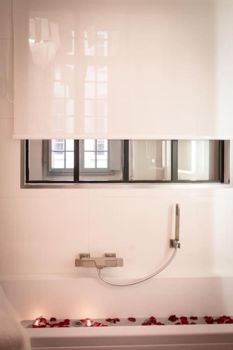 Room Five - Parking, Balneotherapie, Place Nationale, Un Havre De Paix Монтобан Екстер'єр фото